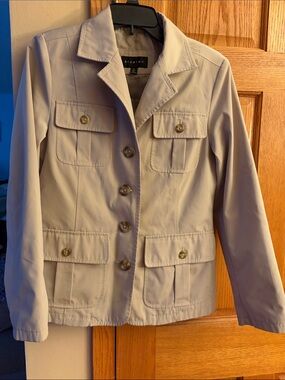 Braetan Beige Jacket with Button Flap Pockets - Size Small